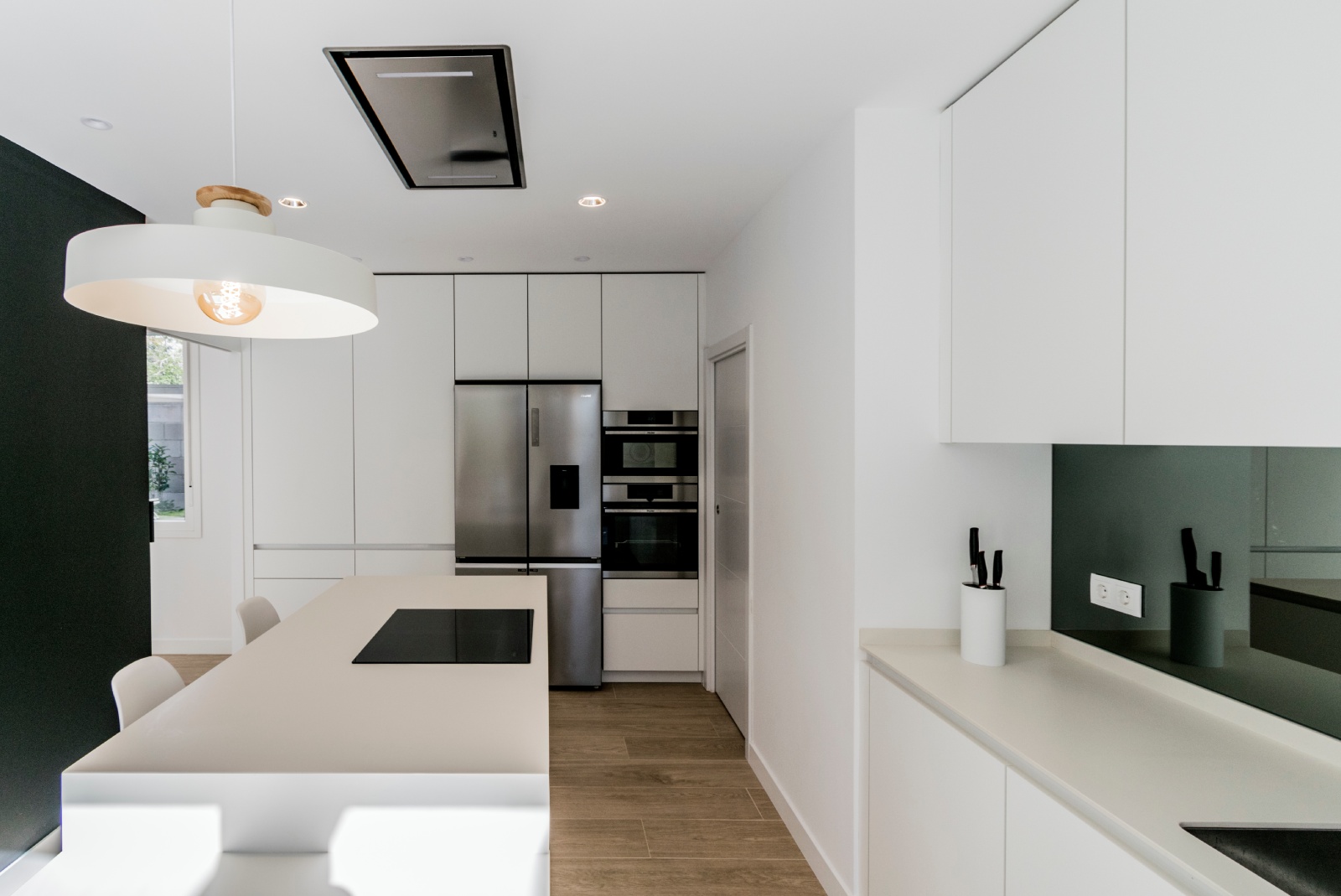 cocina-blanca-con isla cocina blanca con isla