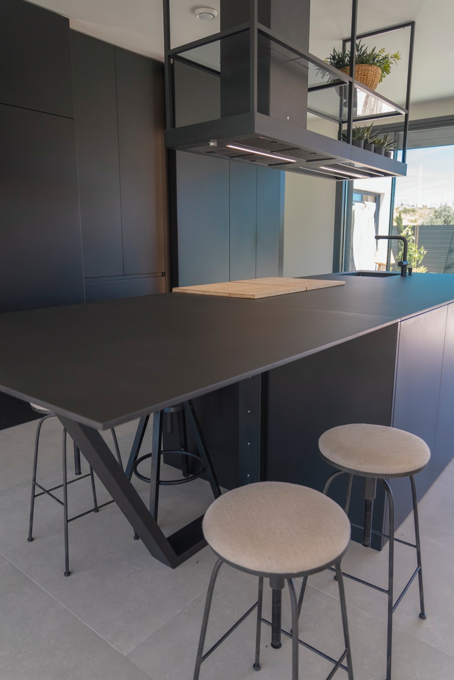 mesa de cocina negra mesa de cocina negra