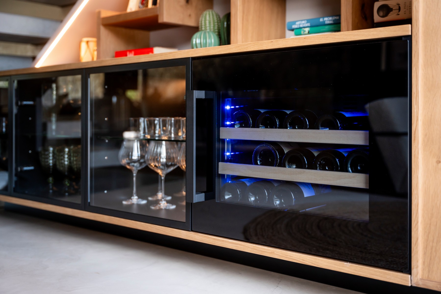 cocina con marmol blanco