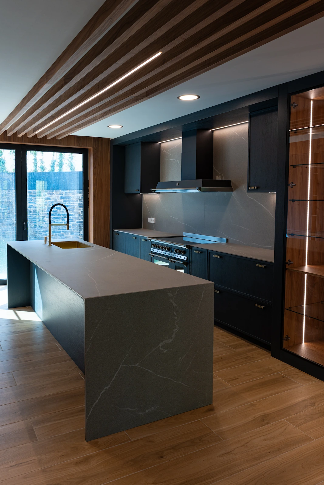 isla negra de la cocina